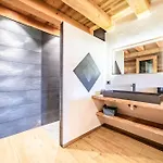 Le Perray Alpine Chalet