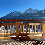 Le Perray Alpine Alpesi faház