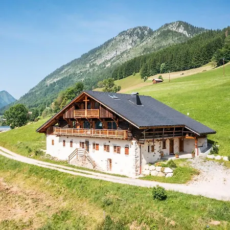 Chalet Familial Le Perray Alpine Lodge, Panoramic View *