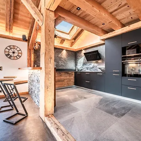 Chalet Familial Le Perray Alpine Lodge, Panoramic View Abondance