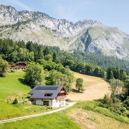 Chalet Familial Le Perray Alpine Lodge, Panoramic View Abondance