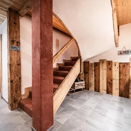 Chalet Le Perray Alpine *