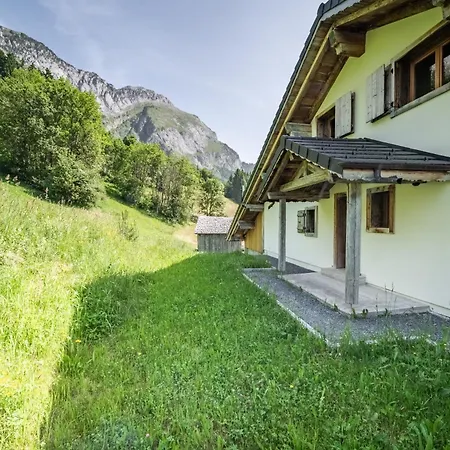 Le Perray Alpine Alpehytte